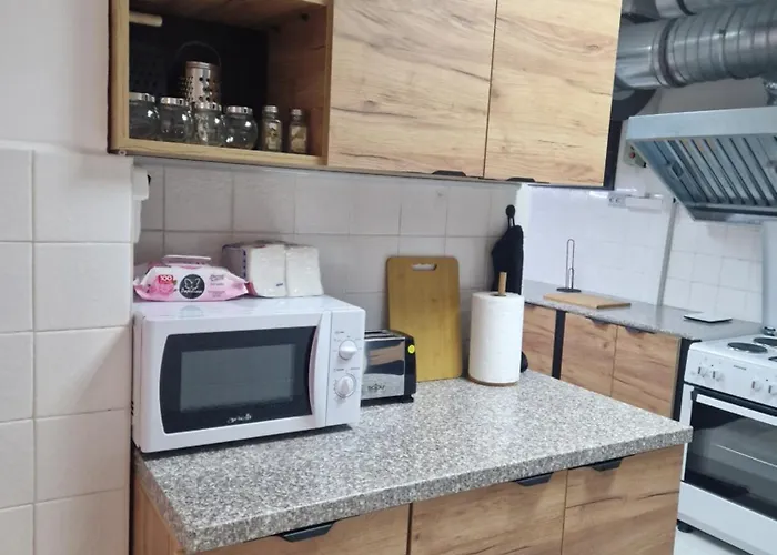 рока Mineralni Bani